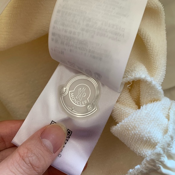 ๐ค MONCLER DRESS ๐ค - Picture 9 of 9